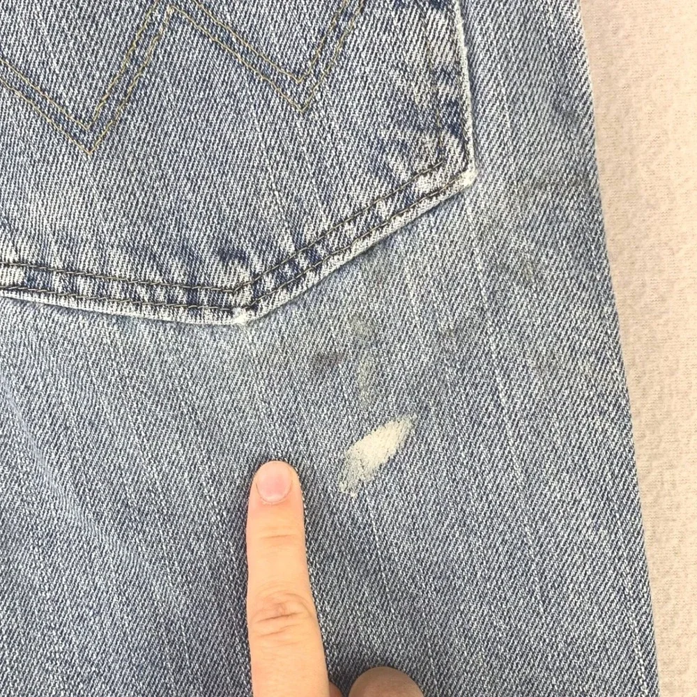 Thrashed Wrangler Jeans Mens 35x30 Blue Straight Leg‎ Distressed Denim Workwear